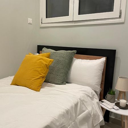 Aiolos Apartment Alimos Centre 4 Near The Sea アテネ エクステリア 写真