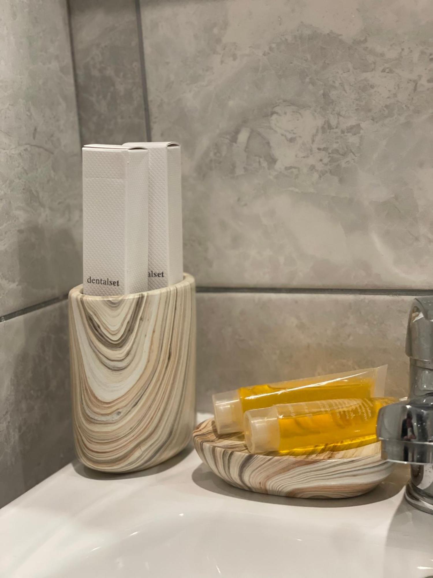 Aiolos Apartment Alimos Centre 4 Near The Sea アテネ エクステリア 写真