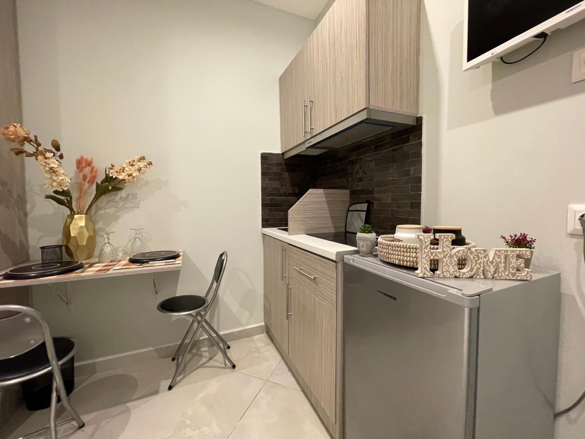 Aiolos Apartment Alimos Centre 4 Near The Sea アテネ エクステリア 写真